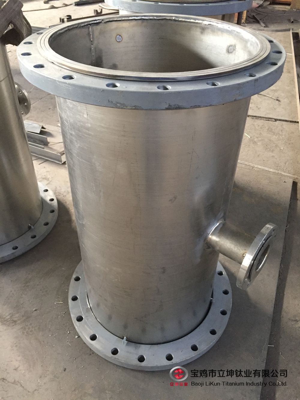 鈦設(shè)備-管道三通